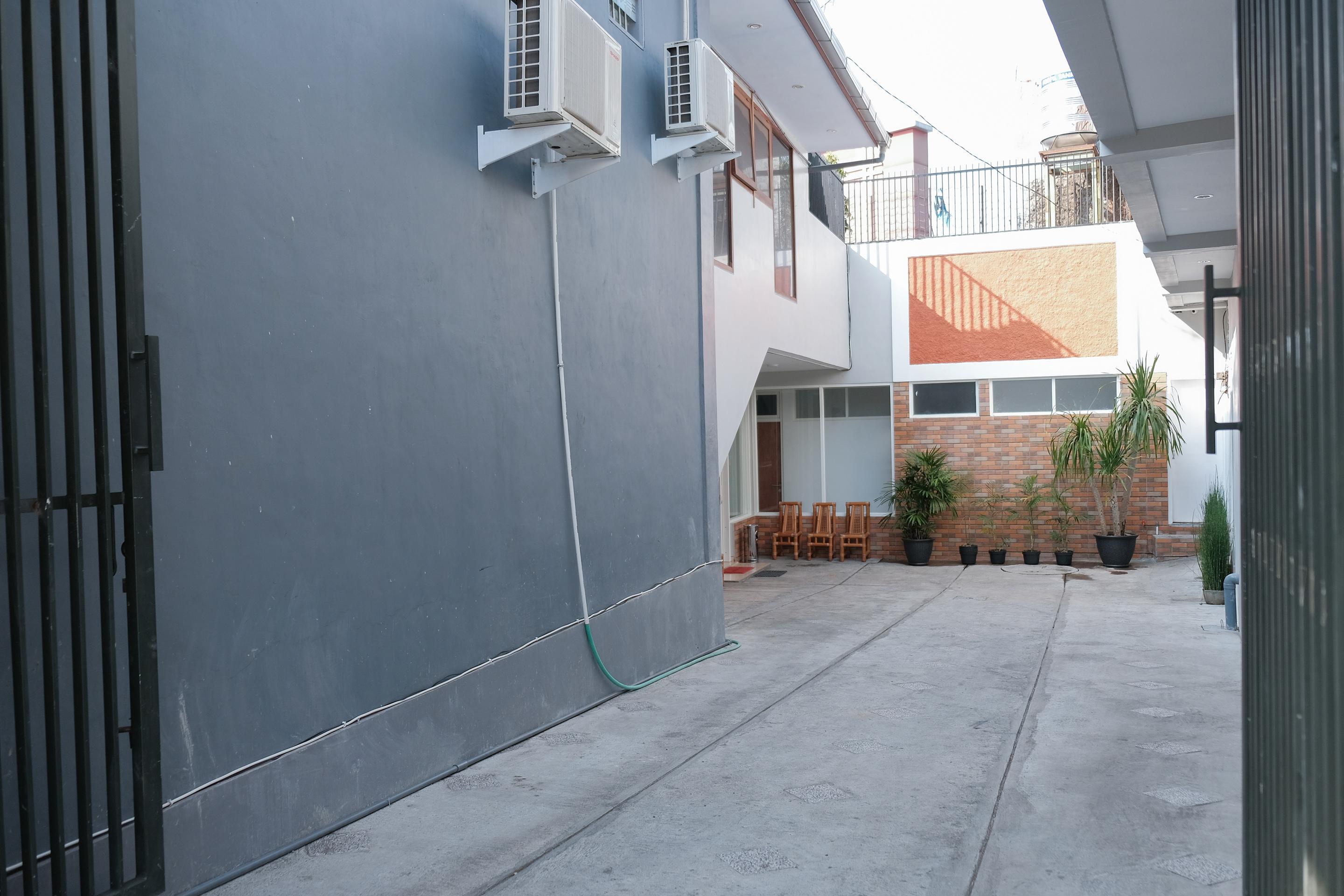 Oyo 1454 111 Residence Batu  Exterior photo
